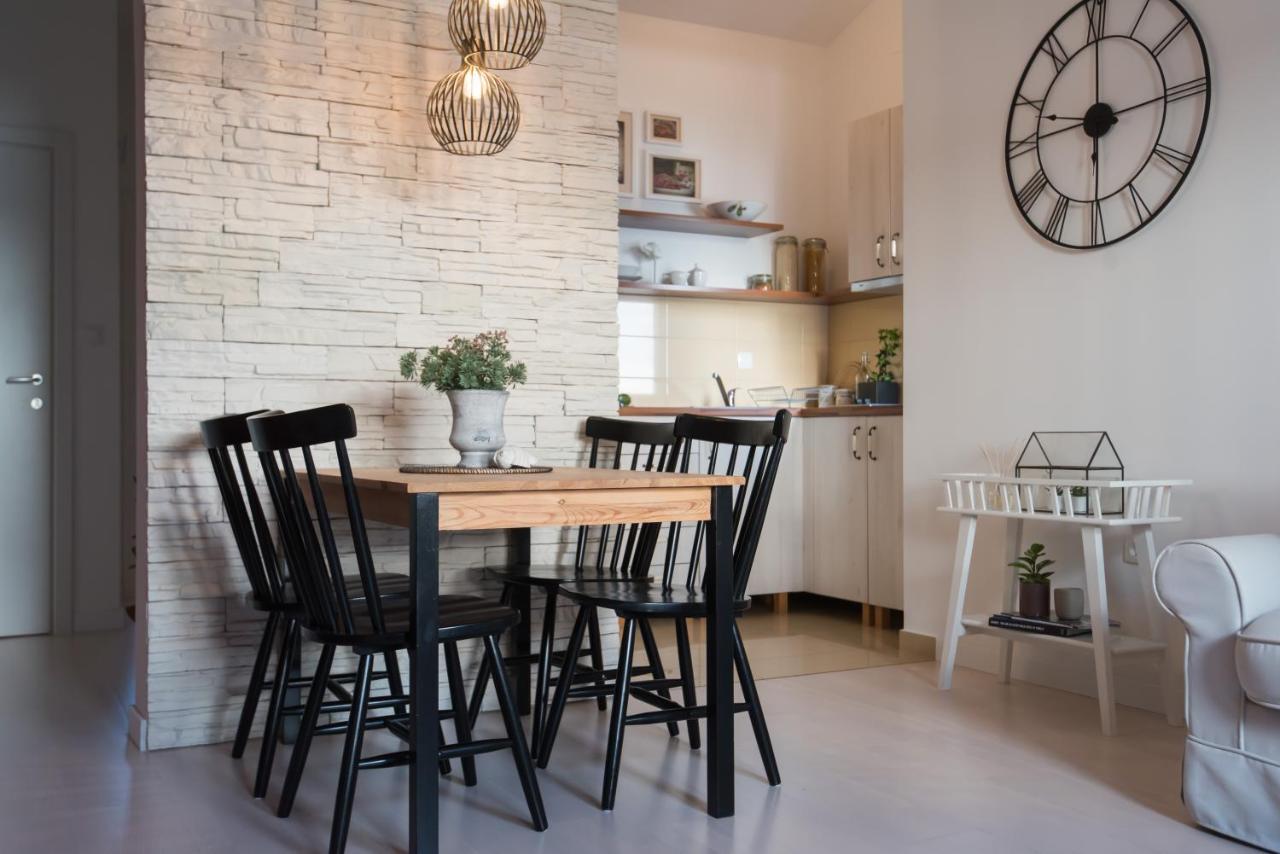 Bonamare Apartments Turanj Bagian luar foto